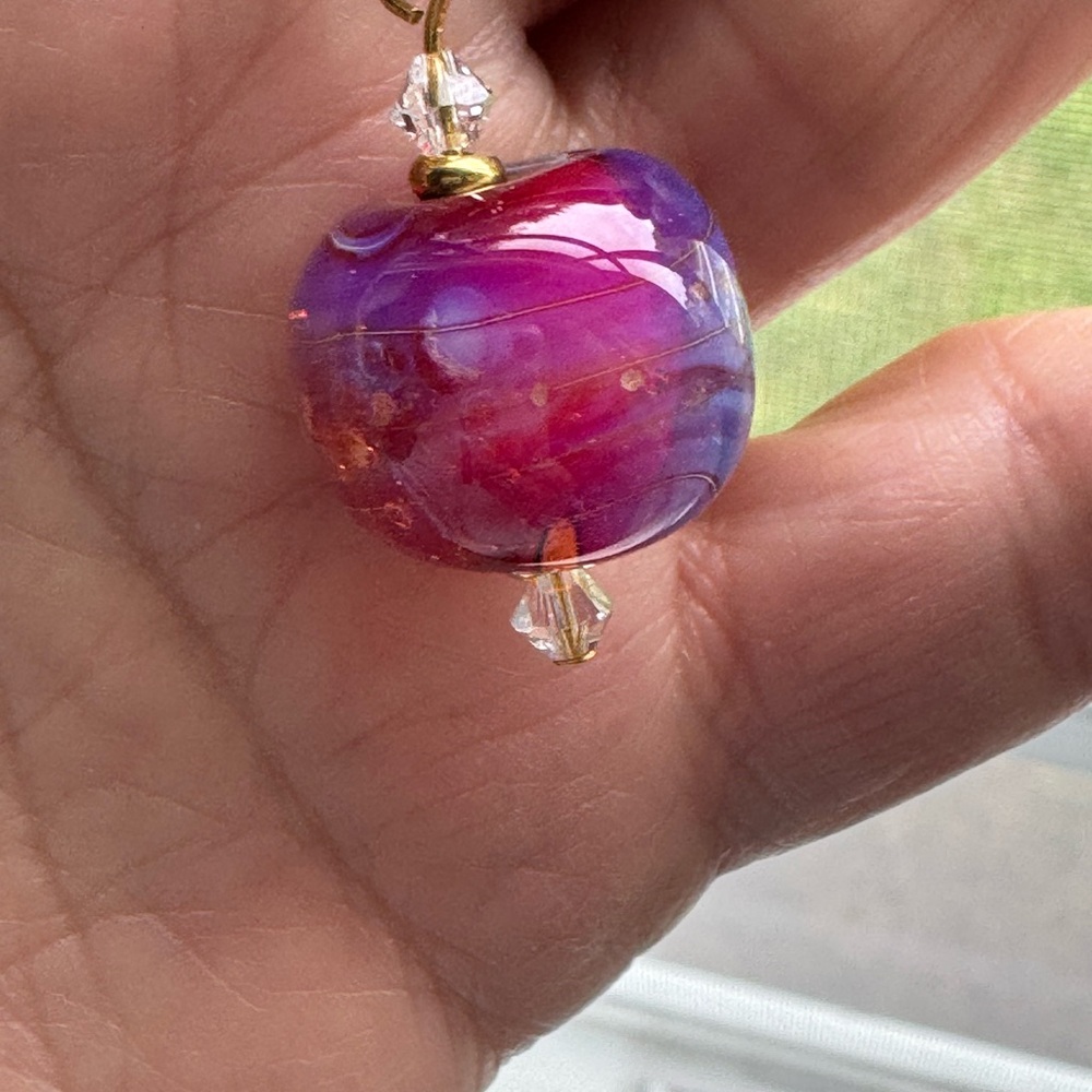 🤑SALE.  Pink/Purple and Gold Glass Bead Pendant